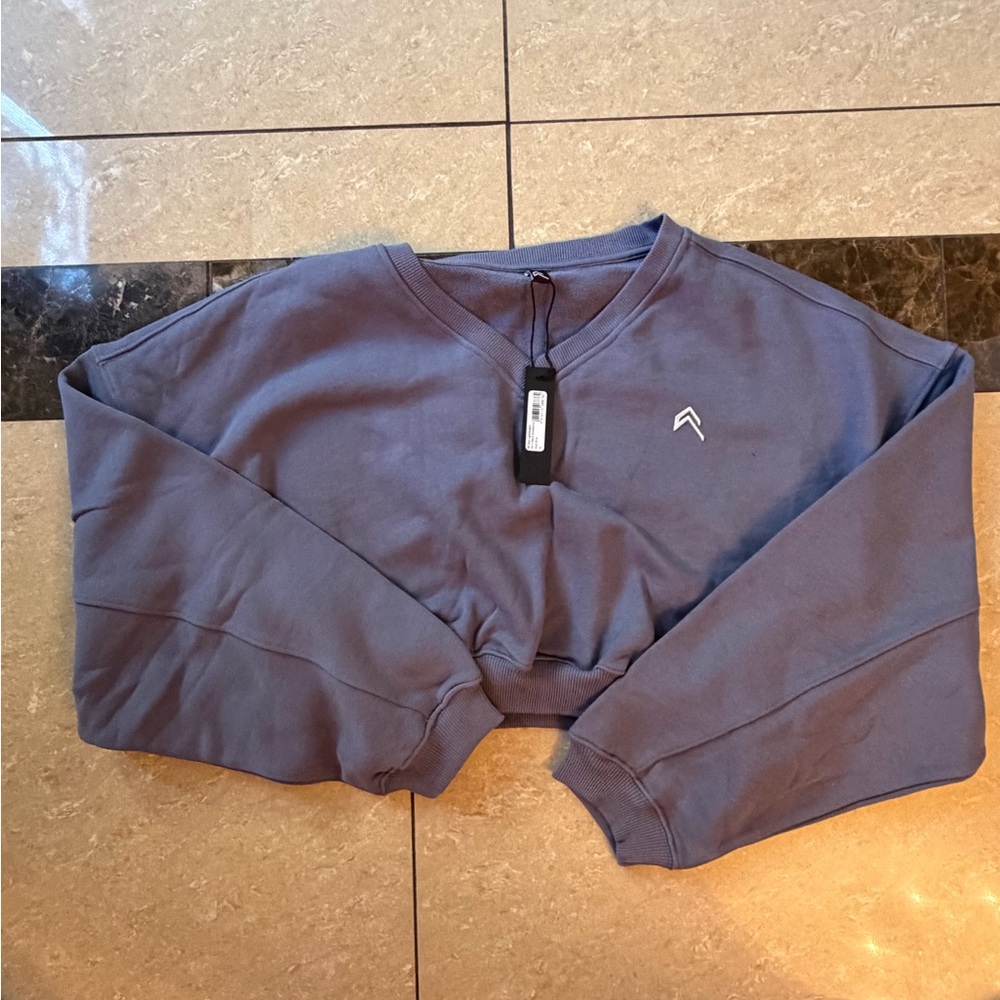 Oner Active Cropped V-neck Sweater